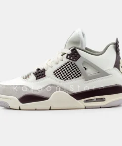 Nike Air Jordan 4 Retro