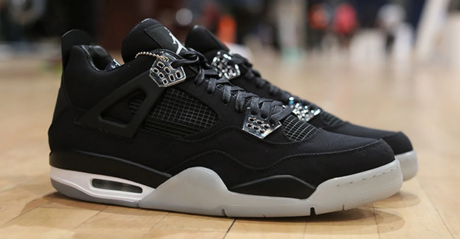 ایر جردن ۴ Eminem x Carhartt