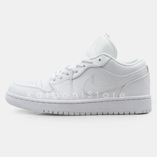 ایر جردن ۱ لو تریپل وایت