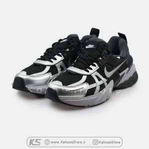 کتونی نایک وی2کی ران